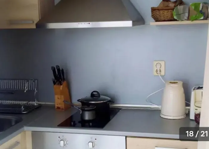 сансет кошарица: солнечный берег