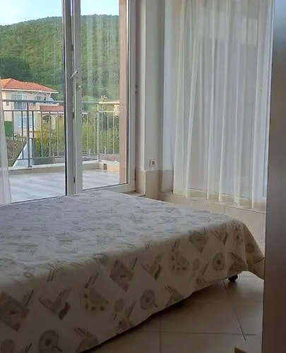 сансет кошарица: солнечный берег Kosharitsa